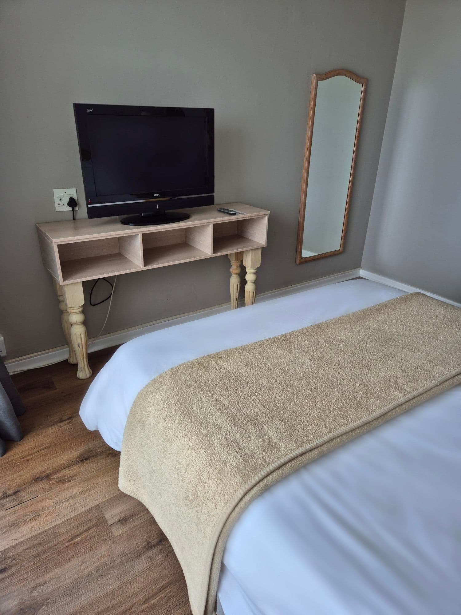 Studio – The Bedroom